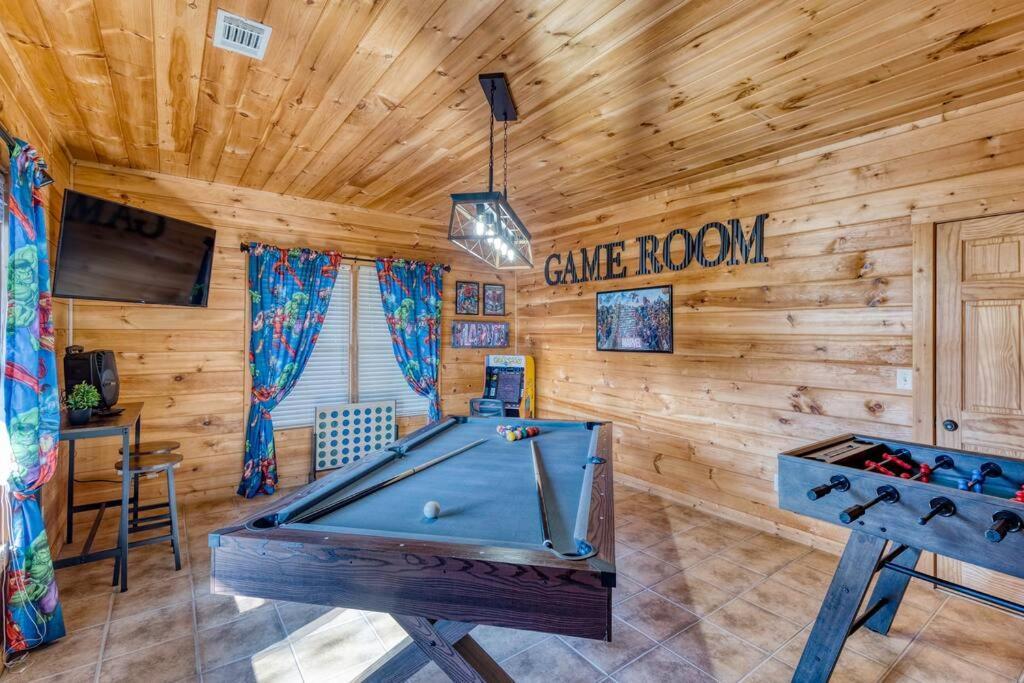 Mtn Cabin Sleeps 10 - 5 Mins To Fishing & Camping Ellijay Exterior foto